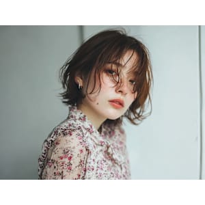 Bella hair salon×スタイル