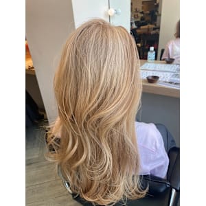 curro hair salon×スタイル