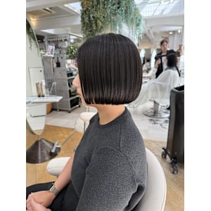 【まとまるボブ】 - Of HAIR Jiyugaoka【オブヘアジユウガオカ】掲載中