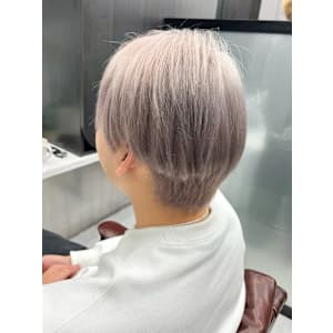ホワイトシルバー ブリーチ Wカラー - MEN'S SALON SOLEIL by alfRed【メンズサロンソレイユ バイアルフレッド】掲載中