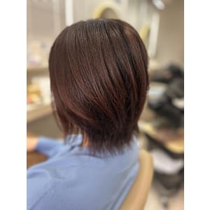 軽めのミディアムレイヤースタイル♪