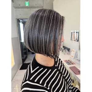 シルバーハイライト/白髪ぼかし◎/前下がりボブ - sweep 平尾【スウィープ　ヒラオ】掲載中