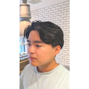 清潔感抜群のアップバングスタイル【三軒茶屋】