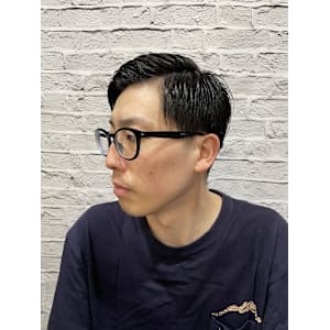 ツーブロ73ナチュラルバックショート - グレイスフルバーバー プラチナム【グレイスフルバーバー プラチナム】掲載中