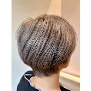 Hair Salon B4U×スタイル - Hair Salon B4U【ヘアーサロンビーフォーユー】掲載中