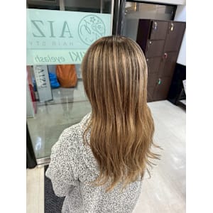 外国人風カラー - AIZU本厚木 白髪ぼかし ハイライト バレイヤージュ 髪質改善【アイズホンアツギ シラガボカシ ハイライト バレイヤージュ カミシツカイゼン】掲載中