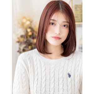 センターパート艶カラー切りっぱなしボブディ　バーガンディ - COVER HAIR bliss【カバーヘア ブリス】上尾/上尾西口店【カバーヘアブリス アゲオ アゲオニシグチテン】掲載中