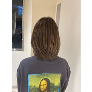 ブロッサム　東武練馬「髪質改善/脱白髪染め/ハイライト」