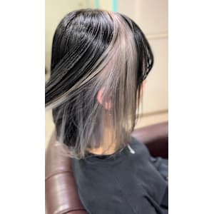 ホワイトシルバー×インナーカラー - GLADGE池袋/ダブルカラー/ブリーチ【グラッジイケブクロダブルカラーブリーチ】掲載中