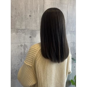 オリーブベージュ【ARCH Sayaka】