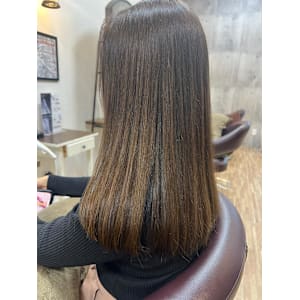 ミディアム／アッシュブラウン