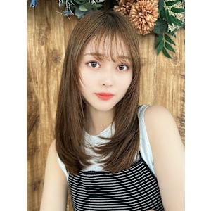 【La fith】内巻きストレート×シースルーバング