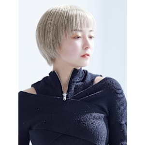 【La fith】丸みショート×プラチナブロンド