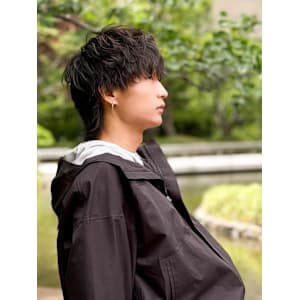 動かす！ミディアムマッシュ - NYNY 梅田茶屋町店【ニューヨークニューヨーク ウメダチャヤマチテン】掲載中