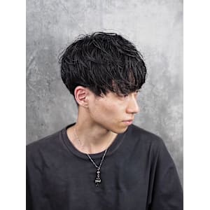 メンズ/バーバー/フェード/パーマ/顔剃り/ブリーチ/理容室