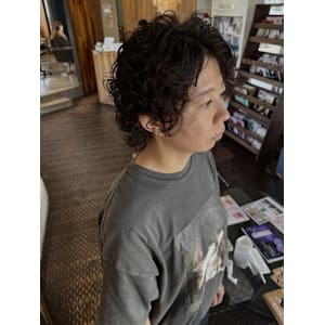 short hard perm - hair lounge ungu【ヘアーラウンジアングゥ】掲載中
