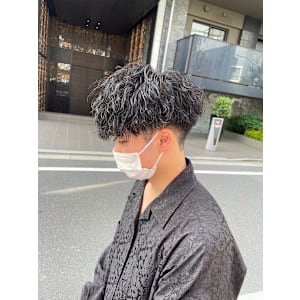 ニュアンスフェザー渋谷駅/学割U24/メンズサロン/フェザー - BLUCK Men's hair 渋谷【ブラック メンズヘア シブヤ】【ブラックメンズヘア シブヤ】掲載中