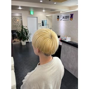 メンズ抜きっぱなしブリーチ