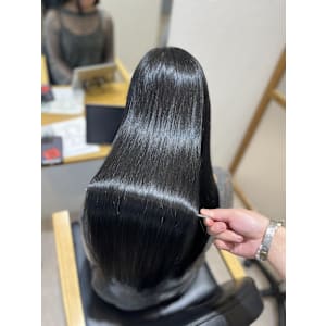 ツヤの滝登り☆辻堂/髪質改善/個室/縮毛矯正