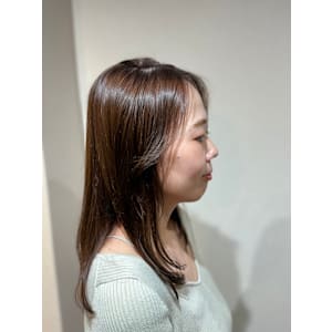 Roy hair&SPA×スタイル