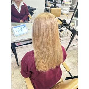 ホワイトベージュ - agir hair 所沢 【アジールヘア】 所沢プロペ通り店【アジールヘア トコロザワ トコロザワプロペドオリテン】掲載中