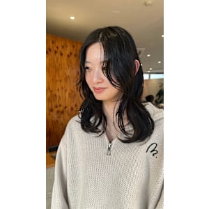 ミディアムレイヤー - THE Nia【ザ ニア】掲載中