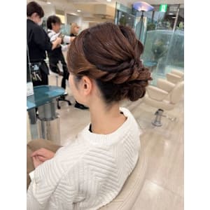 艶っと和装ヘアアレンジ - QUARTER 春日・後楽園【クオーター カスガ コウラクエン】掲載中