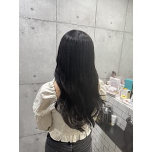 黒染めを使わない暗髪カラー