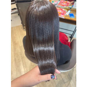 髪質改善＆トリートメント vivarc 拝島駅前店×スタイル