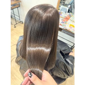 髪質改善＆トリートメント vivarc 拝島駅前店×スタイル