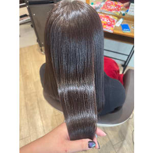 髪質改善＆トリートメント vivarc 拝島駅前店×スタイル