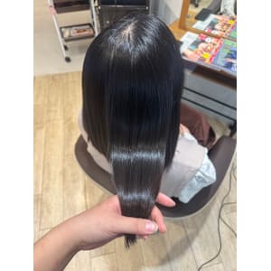 髪質改善＆トリートメント vivarc 拝島駅前店×スタイル