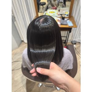 髪質改善＆トリートメント vivarc 拝島駅前店×スタイル