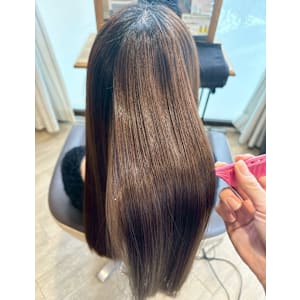 髪質改善＆トリートメント vivarc 拝島駅前店×スタイル