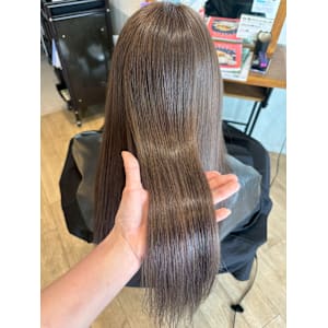 髪質改善＆トリートメント vivarc 拝島駅前店×スタイル