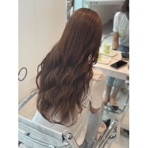 ミルクティーベージュ