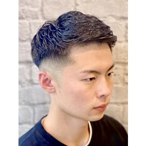 フェードスタイル - 銀座マツナガ 新宿野村ビル店【ギンザマツナガ シンジュクノムラビルテン】掲載中