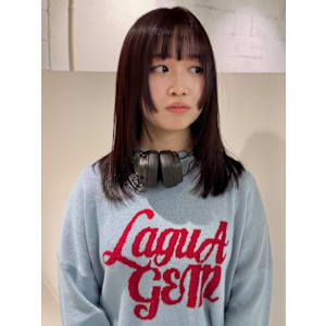 【YOKE】酸性ストレートレイヤーカットオリーブグレージュ - YOKE【ヨーク】掲載中