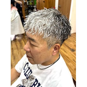 グレイヘアスパイラル - hair studio Romeo【ロメオ】掲載中