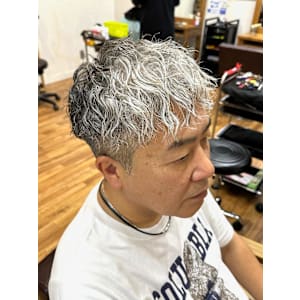 グレイヘアスパイラル - hair studio Romeo【ロメオ】掲載中