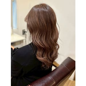 ブラウンベージュ 顔周りカット 髪質改善 透明感カラー 艶髪