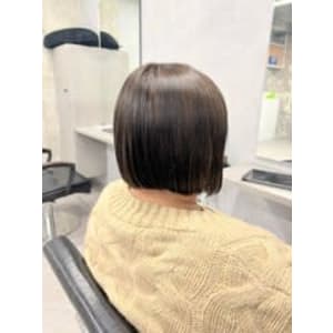 深め◎カーキグレージュ - newi 所沢【ネウィ トコロザワ】掲載中