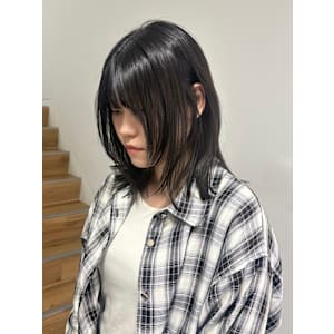 【YOKE】ダークグレーレイヤーボブくびれボブミディアム前髪 - YOKE【ヨーク】掲載中