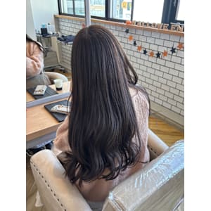 艶たっぷりオリーブグレージュ