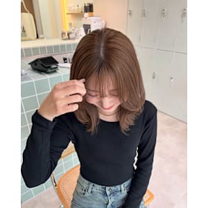 レイヤーボブ/ミルクティーベージュ/髪質改善/韓国/ミデ