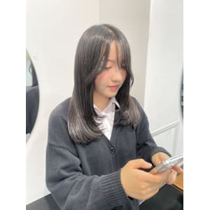 レイヤーカット/ローレイヤー/ミディアムレイヤー