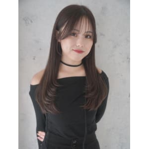 手入れが簡単レイヤーカット - NYNY 姫路本店【ニューヨークニューヨーク ヒメジホンテン】掲載中