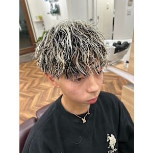 Hikari by ISAMI men's 西川口×スタイル