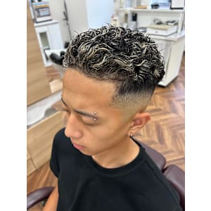 Hikari by ISAMI men's 西川口×スタイル