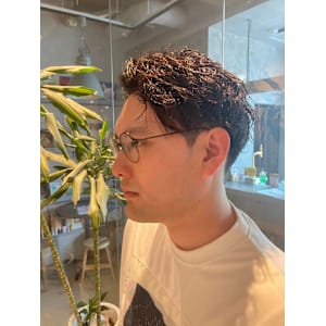 メンズニュアンスビジネスパーマ【Lolonois中津】